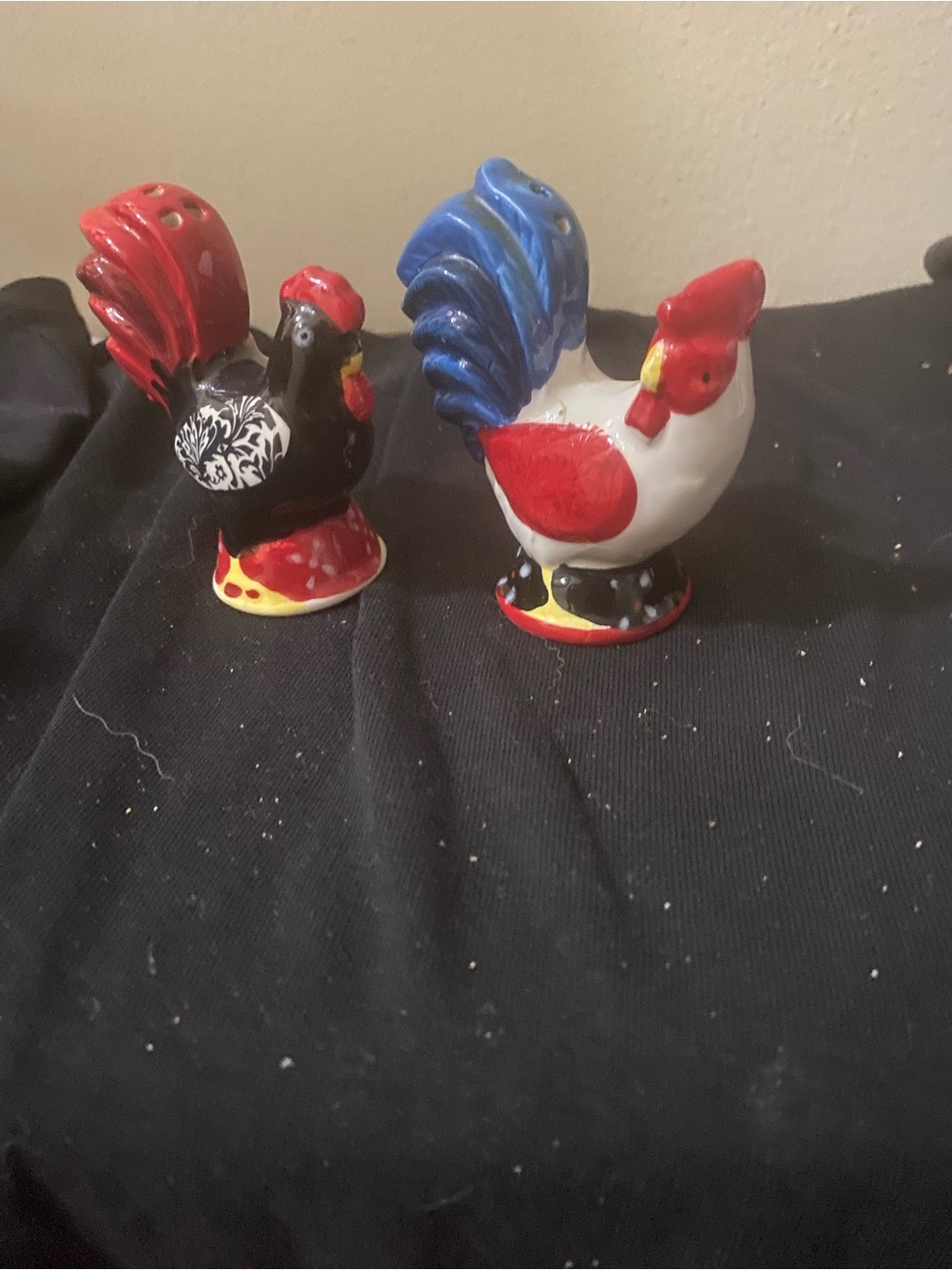 Source Unknown Red, Blue and Black Rooster Salt & Pepper Shakers